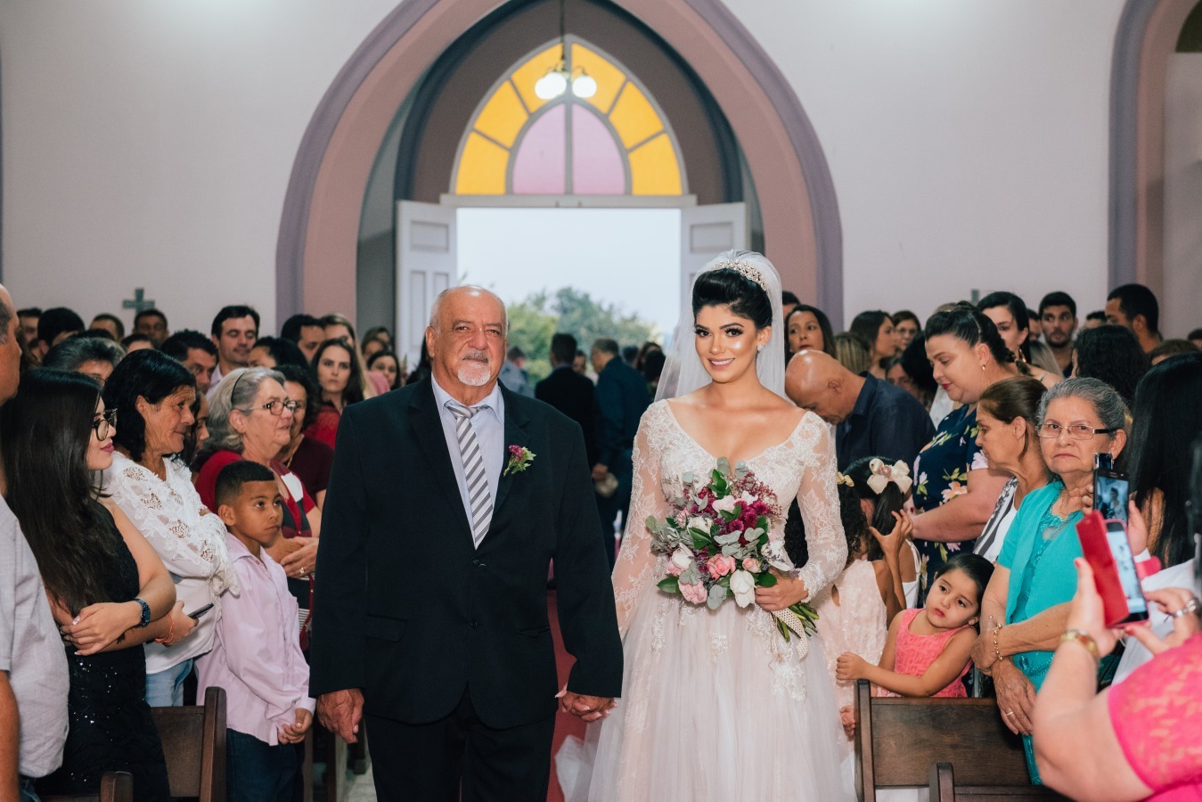 Casamento em Carmópolis de Minas de Bárbara e Jeannio - Vestido Zephora Linha Premium - Foto Estudio Luciano Marcenes