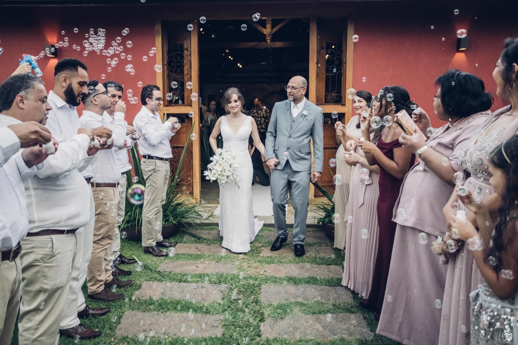Casamento em Mateus Leme Sara e Elvio - Zephora Linha Silver - Tiago Melo Fotografia