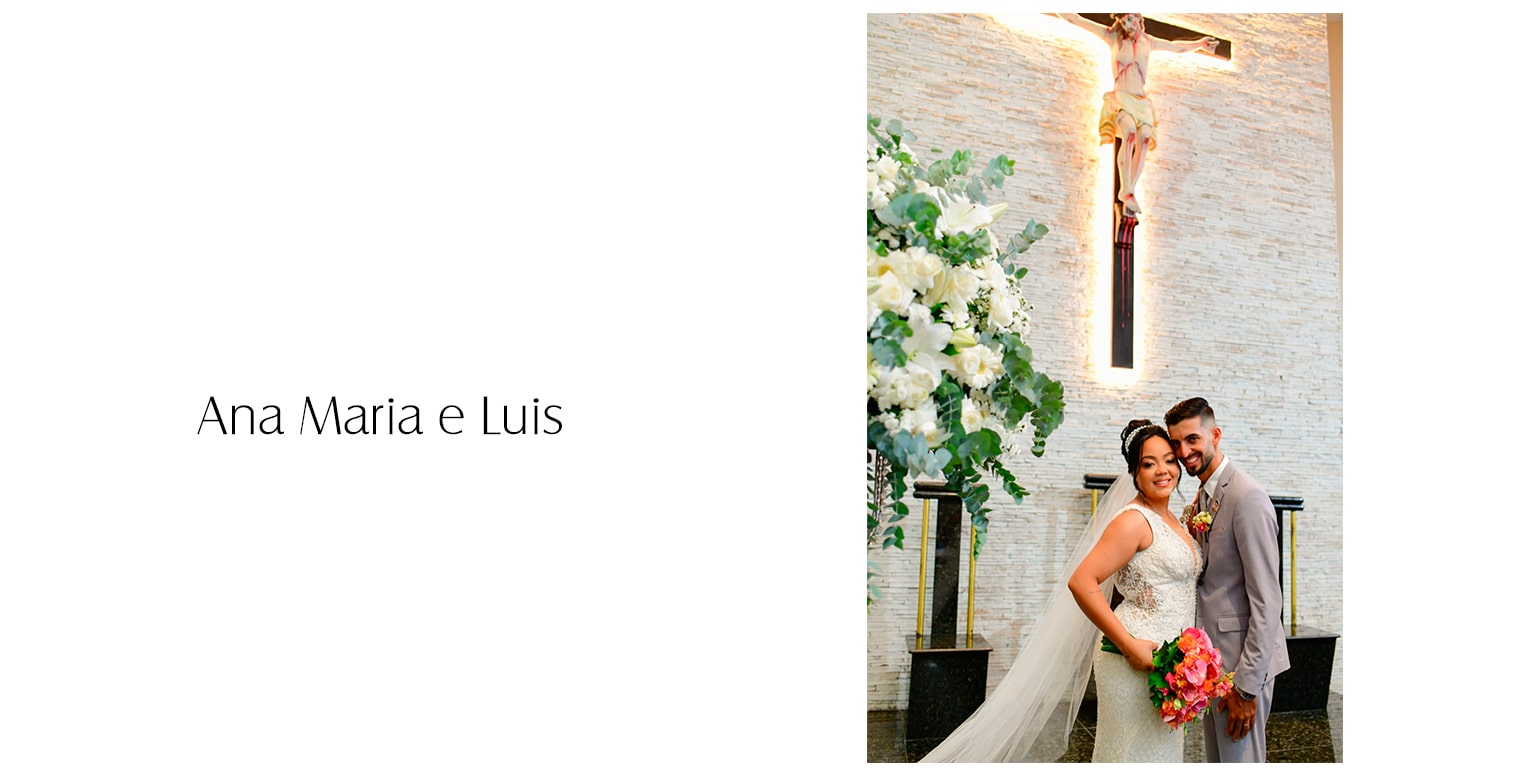 Para nós, o relato da Ana é emocionante, pois cada noiva é única e faz parte da construção da nossa história. O vestido de noiva escolhido compôs de forma impecável o seu grande dia. Um modelo sereia, que realçou suas curvas com elegância, com decote em V na frente e nas costas, aplicações de rendas e bordados luxuosos em toda a peça.