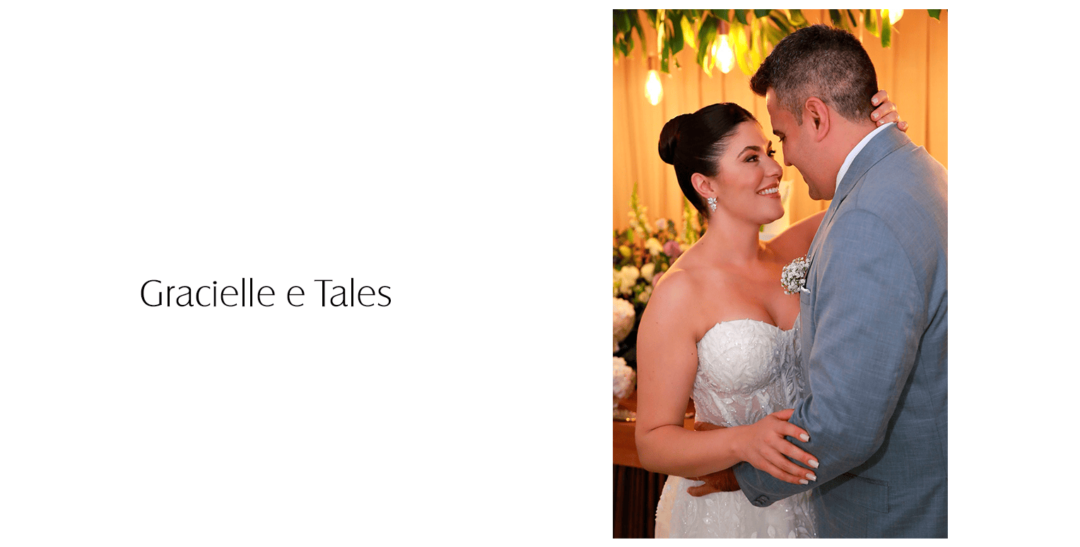 Deslumbrante não apenas em suas palavras, mas também no dia 21 de junho de 2025, quando esbanjava toda sua personalidade em seu vestido de noiva tomara que caia, adornado com rendas bordadas. Fluido e elegante, o modelo trazia uma fenda delicada e foi composto com um coque elegante e um véu que trouxe ainda mais charme para sua entrada. No buquê, a lembrança de uma pessoa especial; no olhar, o brilho da realização de um sonho; e no coração, a certeza de estar ao lado do amor de sua vida. Assim, receberam a bênção do matrimônio perante pessoas especiais.